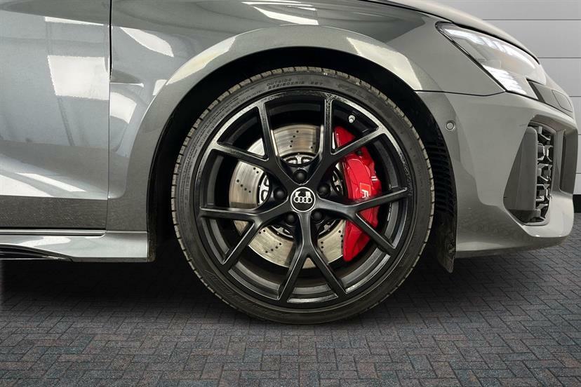 Audi RS3 Launch Edition White #5