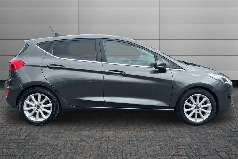 Ford Fiesta 1.0 Ecoboost 125 Titanium EX69UVZ Grey #4