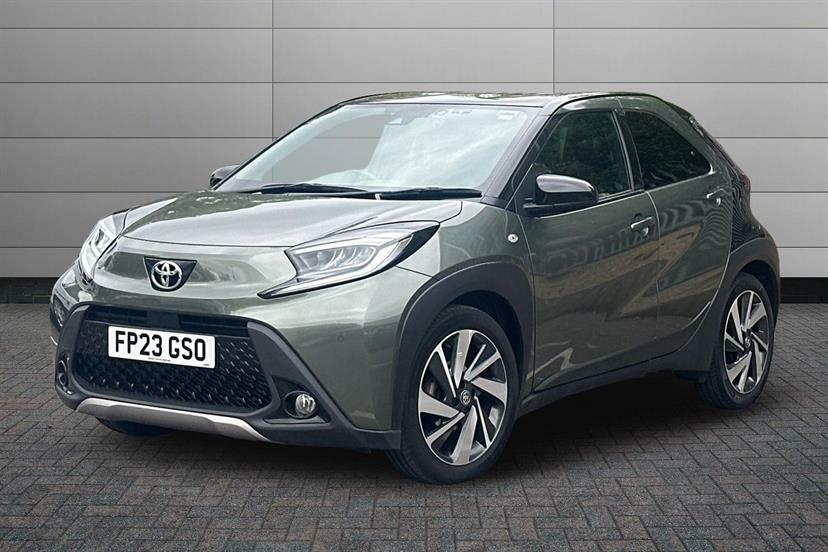 Toyota Aygo X 1.0 Vvt-i Exclusive FP23GSO Black #3