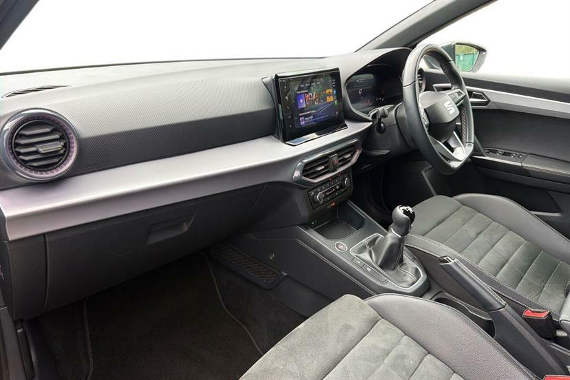 Seat Ibiza 1.0 Tsi 110 Xcellence BV73XSL Black #2