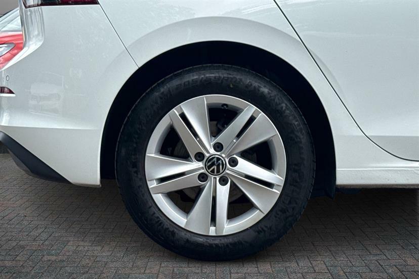 Volkswagen Golf 1.5 Tsi Life ME21FRR White #5