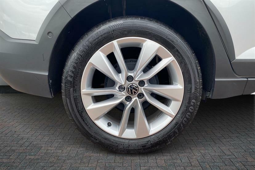 Volkswagen Taigo 1.0 Tsi Match GL25DTZ Silver #5