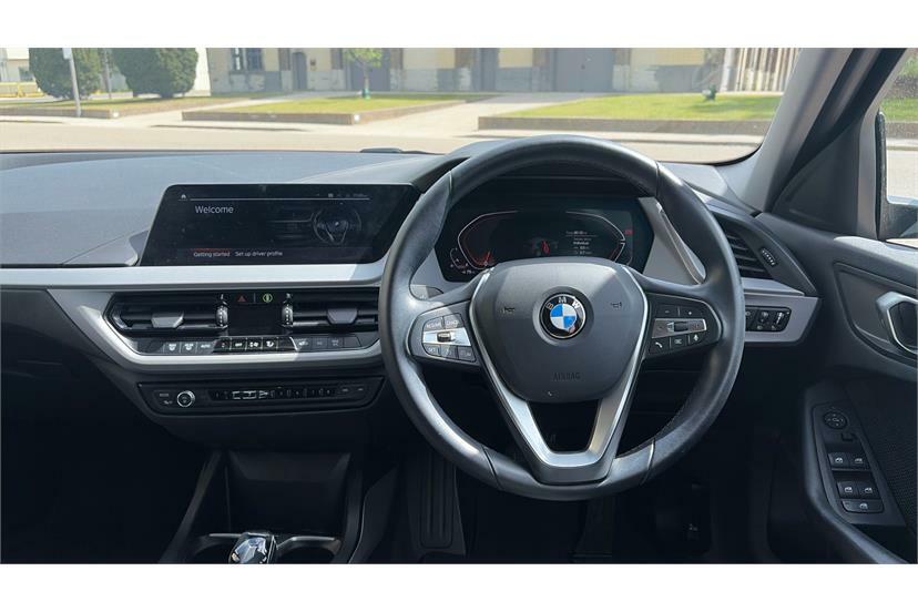 BMW 1 Series 118I 136 Se Step RF21JVJ Black #5