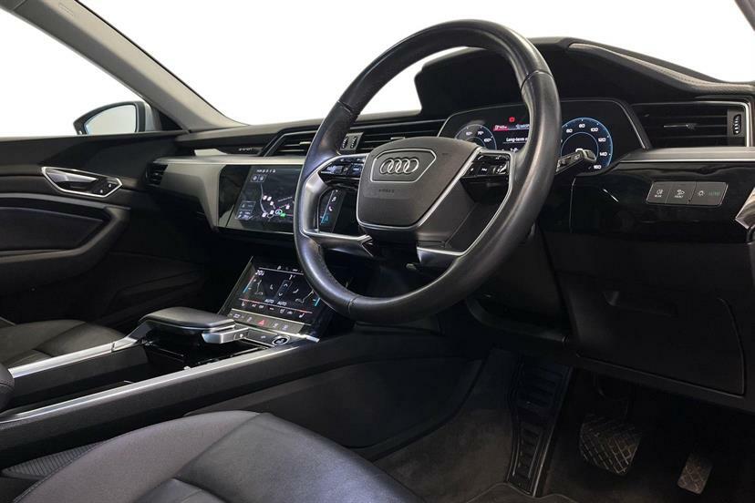 Audi E-tron 230Kw 50 Quattro 71Kwh Technik MD71BKE Silver #6