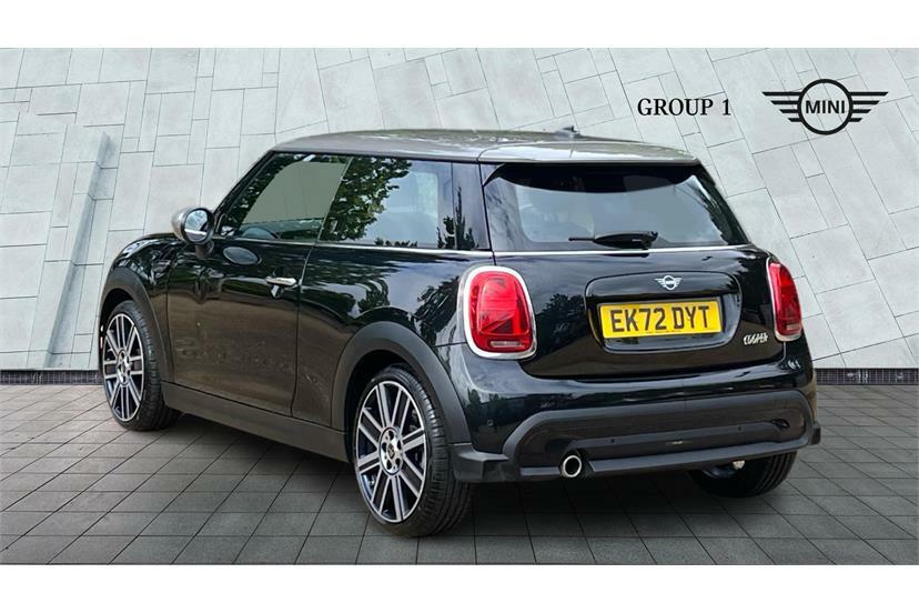 Mini Hatch 1.5 Cooper Exclusive Premium EK72DYT Black #2