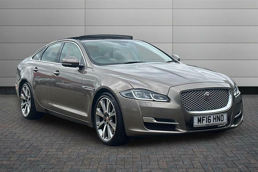 Jaguar XJ 3.0D V6 Portfolio