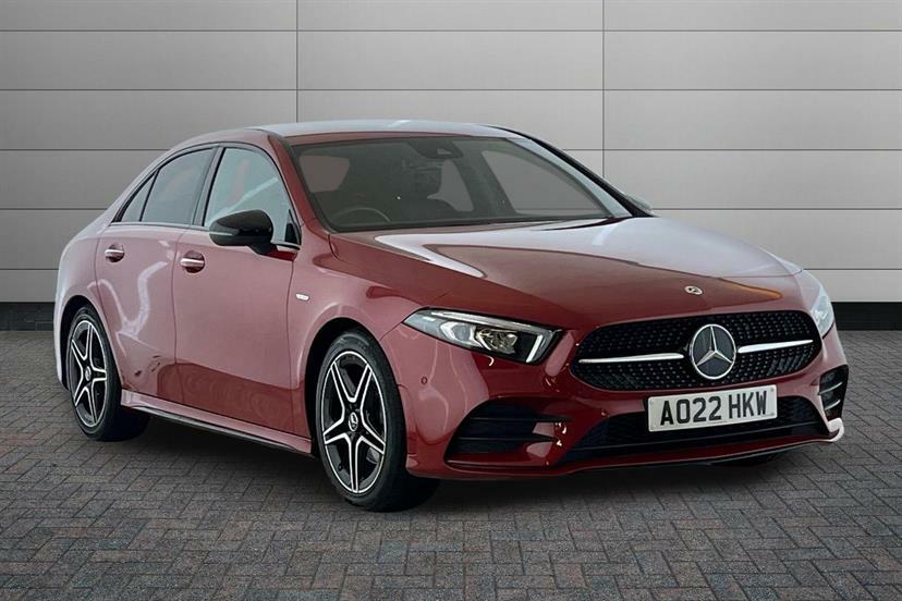 Mercedes-Benz A Class A200 Amg Line Premium Edition Red