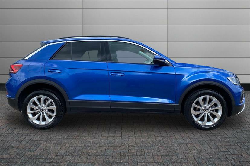 Volkswagen T-Roc 1.5 Tsi Match GF25OWO Blue #4