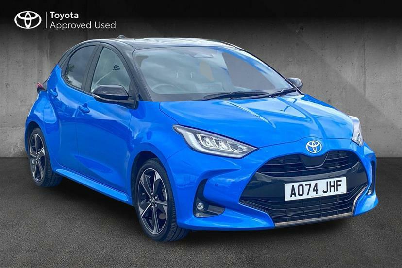 Toyota Yaris 1.5 Hybrid 130 Premiere Edition Cvt Blue