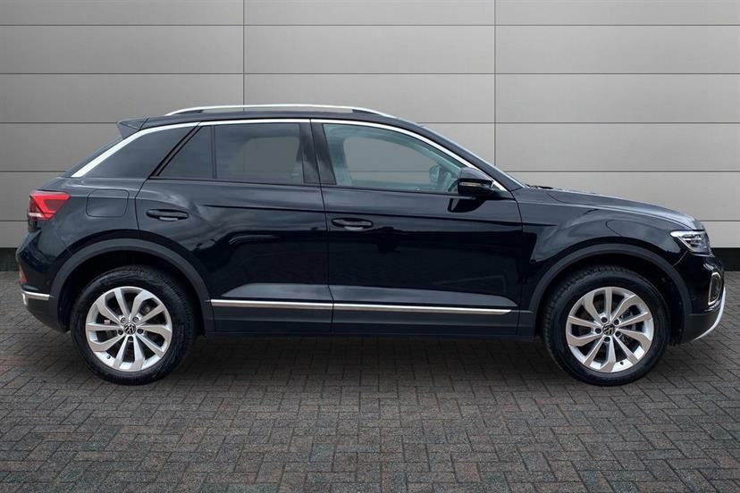 Volkswagen T-Roc 1.5 Tsi Style GD25OTG Black #4
