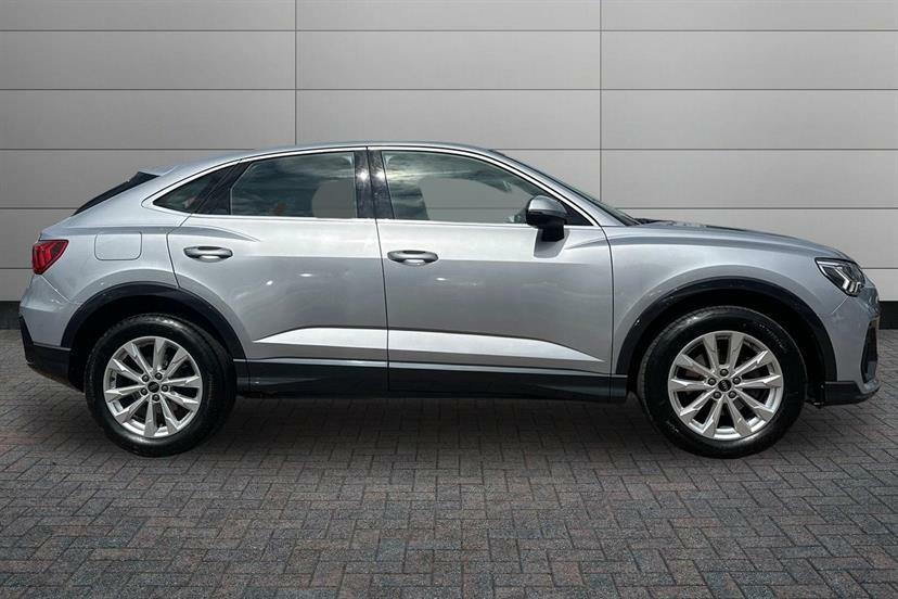 Audi Q3 35 Tfsi Sport S Tronic MC23YHP Silver #4