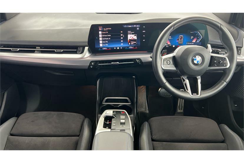 BMW 2 Series 220I Mht M Sport Dct Tech Plus Pack YB73BKG Grey #4