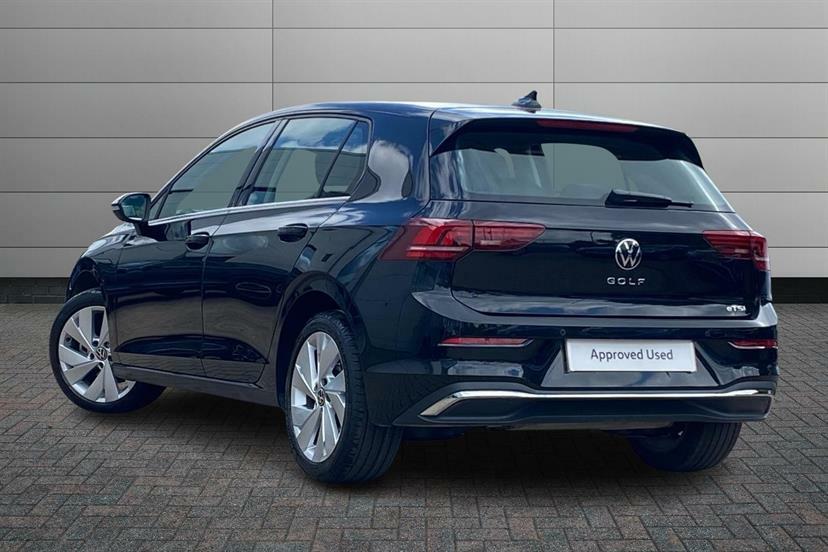Volkswagen Golf 1.5 Etsi 150 Style Dsg GL75FMV Black #3