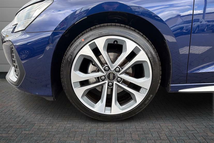 Audi A3 1.5 Tfsi 150 S Line S Tronic DC25WZP Blue #5