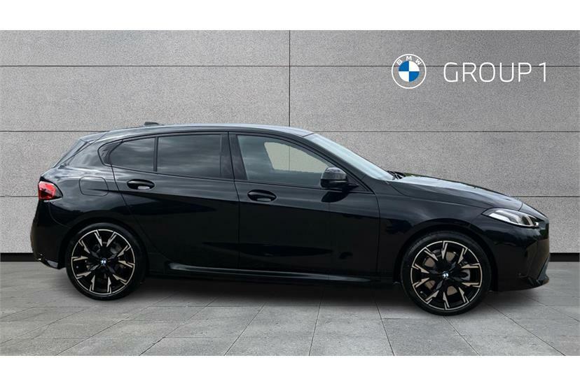 BMW 1 Series 123 Xdrive M Sport Step AF26WLB Black #3