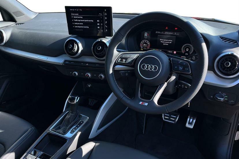Audi Q2 35 Tfsi S Line S Tronic LN26OFS Black #6