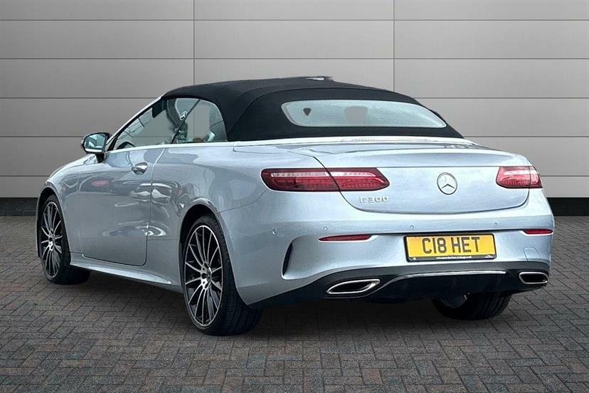 Mercedes-Benz E Class E300 Amg Line Night Ed Premium Plus 9G-tronic Silver #2
