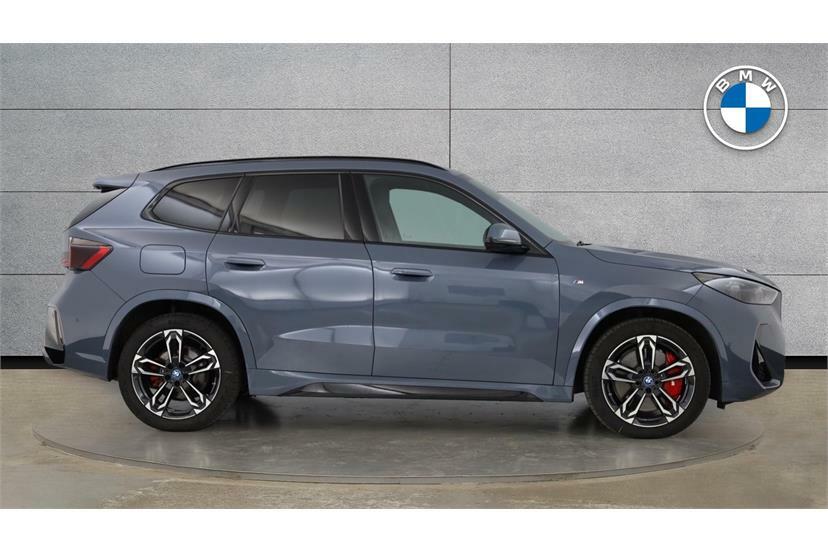 BMW iX1 150Kw Edrive20 M Sport 65Kwh YA25MYX  #3