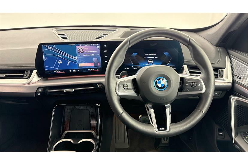 BMW iX1 150Kw Edrive20 M Sport 65Kwh YA25AFO White #5