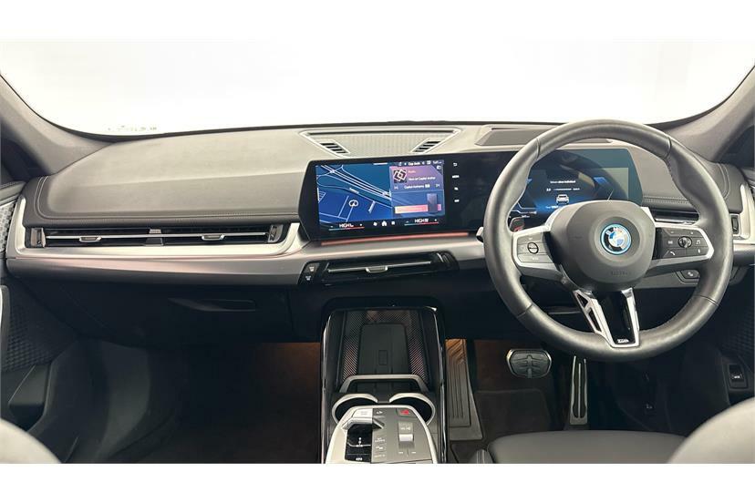 BMW iX1 150Kw Edrive20 M Sport 65Kwh YA25AFO White #4