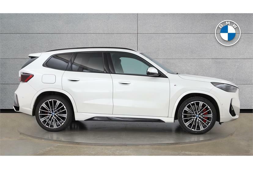 BMW iX1 150Kw Edrive20 M Sport 65Kwh YA25AFO White #3