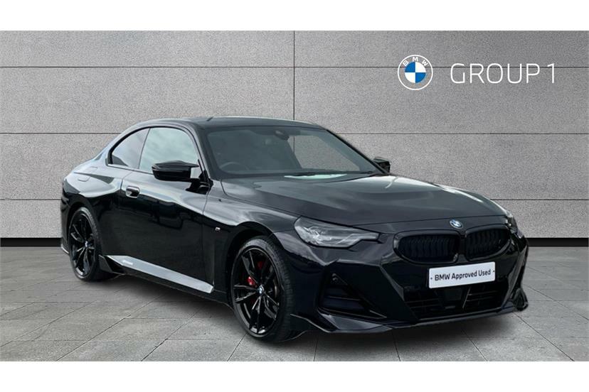 BMW 2 Series M240i Xdrive Step Black
