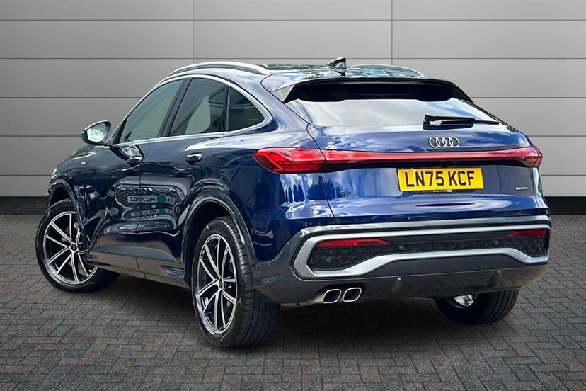 Audi Q5 2.0 Tdi Quattro Launch Edition S Tronic LN75KCF Blue #3