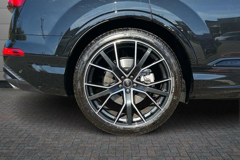 Audi Q7 3.0 Tfsi Quattro 340 Black Edition Tiptronic Black #5