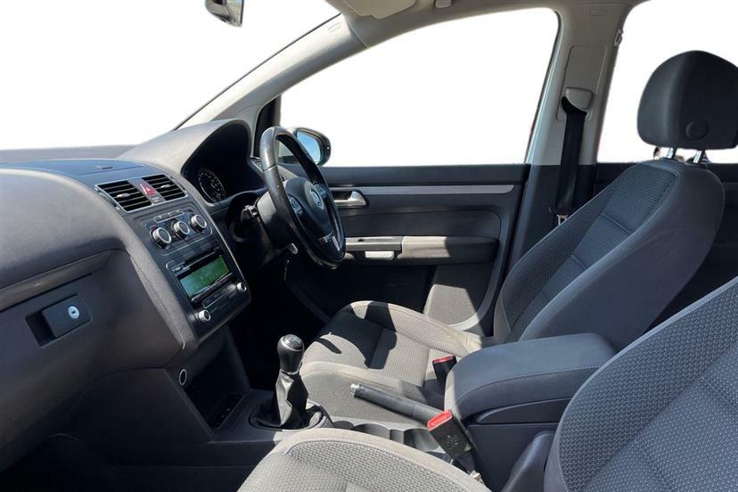 Volkswagen Touran 1.6 Tdi 105 Bluemotion Tech Se  #2