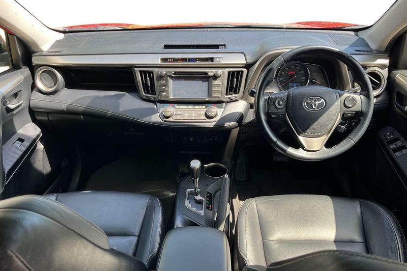 Toyota Rav 4 2.2 D-cat Invincible GL63VNC Red #6