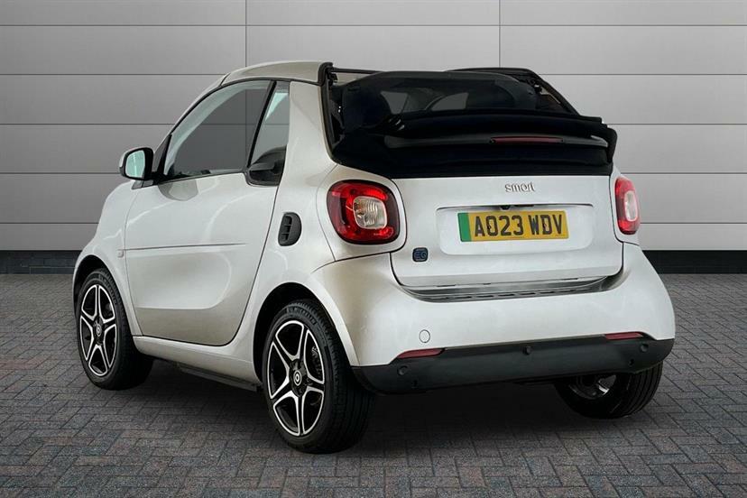 Smart Fortwo Cabrio 60Kw Eq Pulse Premium 17Kwh 22Kwch Silver #2