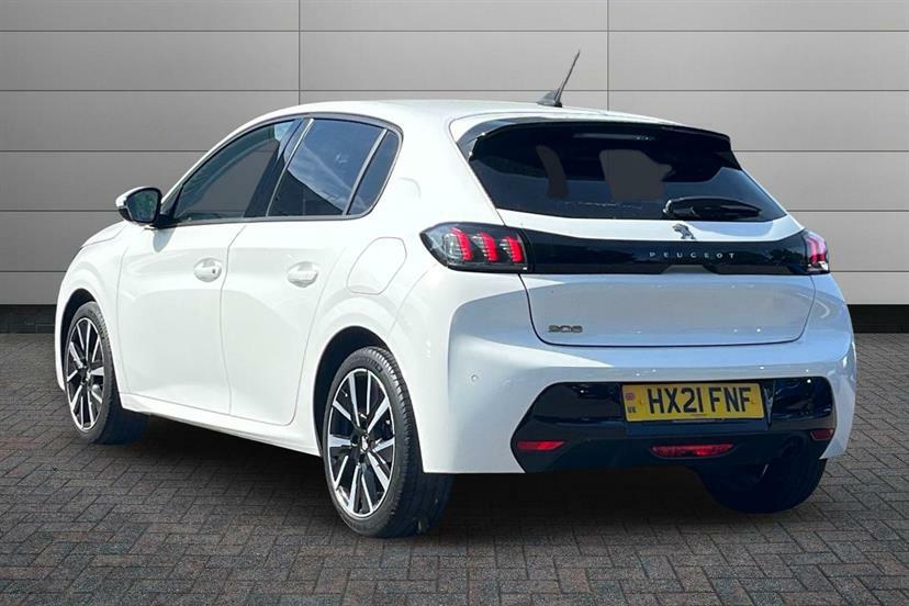 Peugeot 208 1.2 Puretech 100 Allure Premium HX21FNF White #3