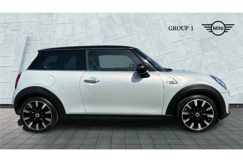 Mini Hatch 135Kw Cooper S Level 3 33Kwh CE70ZDL White #3