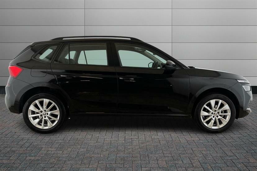 Skoda Kamiq 1.0 Tsi 95 Se AO73YZL Black #4