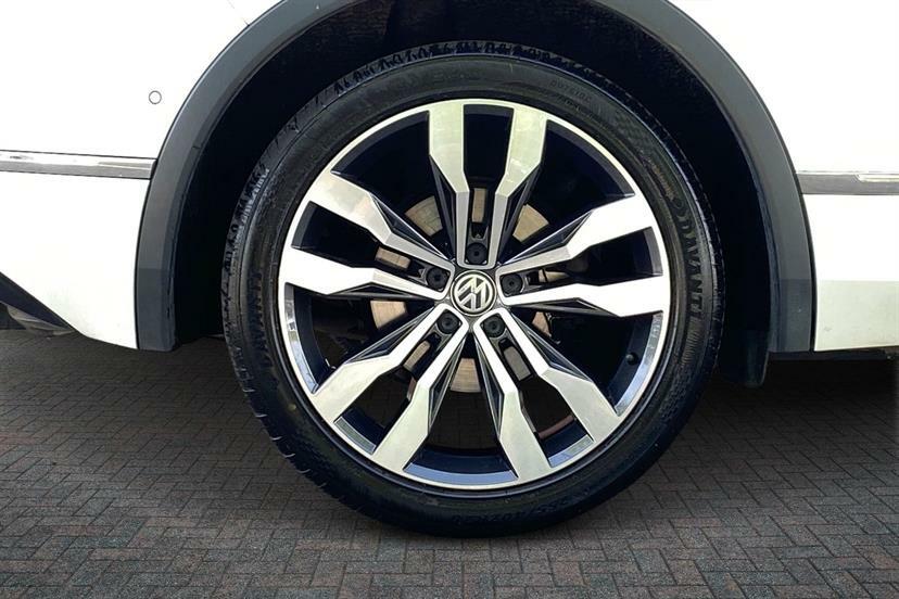 Volkswagen Tiguan 1.5 Tsi Evo 150 R-line Dsg DF19XCY White #5