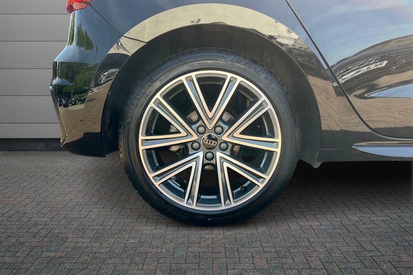 Audi A1 30 Tfsi S Line S Tronic KE24BKK Black #5
