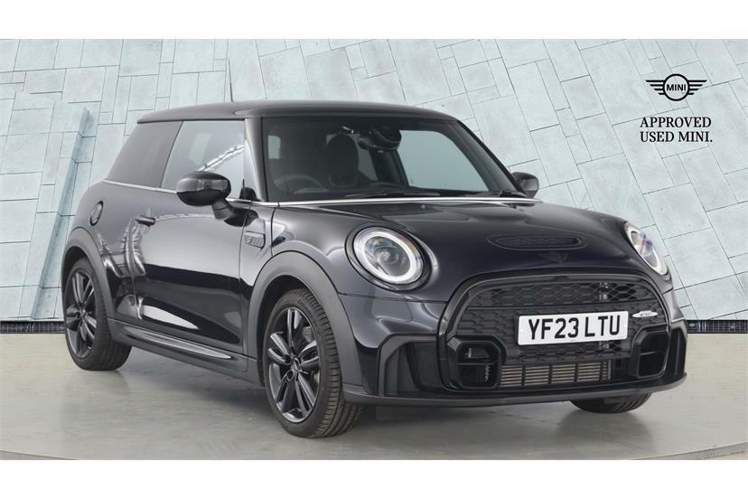 Mini Hatch 2.0 Cooper S Sport Premium Black