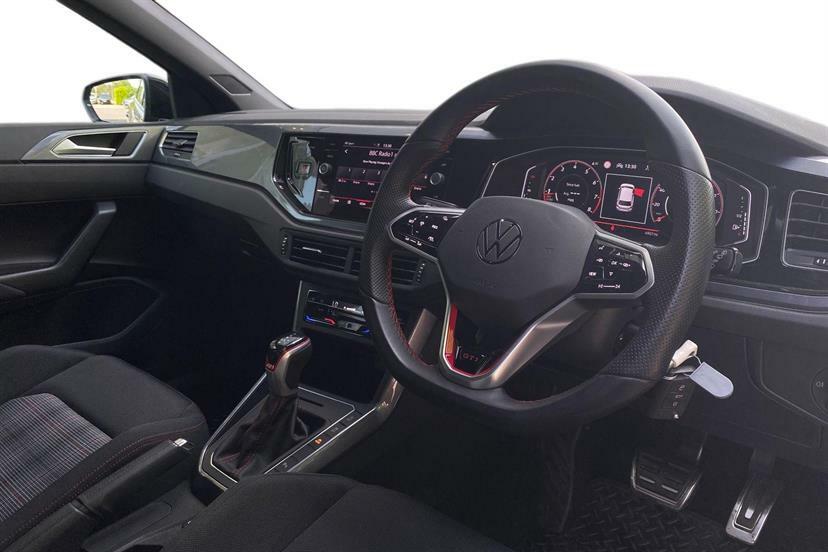 Volkswagen Polo 2.0 Tsi Gti Dsg Black #6