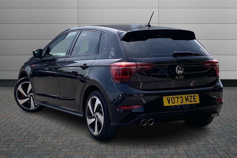 Volkswagen Polo 2.0 Tsi Gti Dsg Black #3