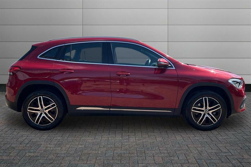 Mercedes-Benz GLA Class 200 Sport Executive EF22BFP Red #3