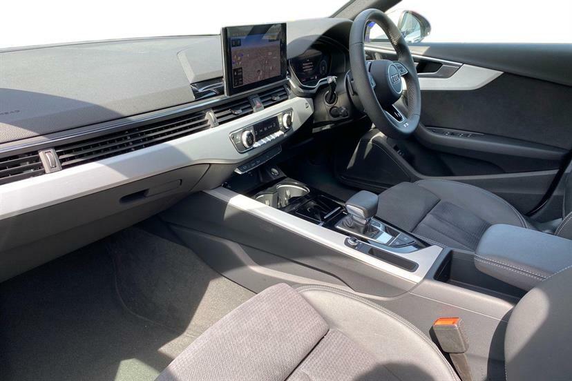 Audi A4 40 Tfsi 204 S Line S Tronic RK24MYU White #2