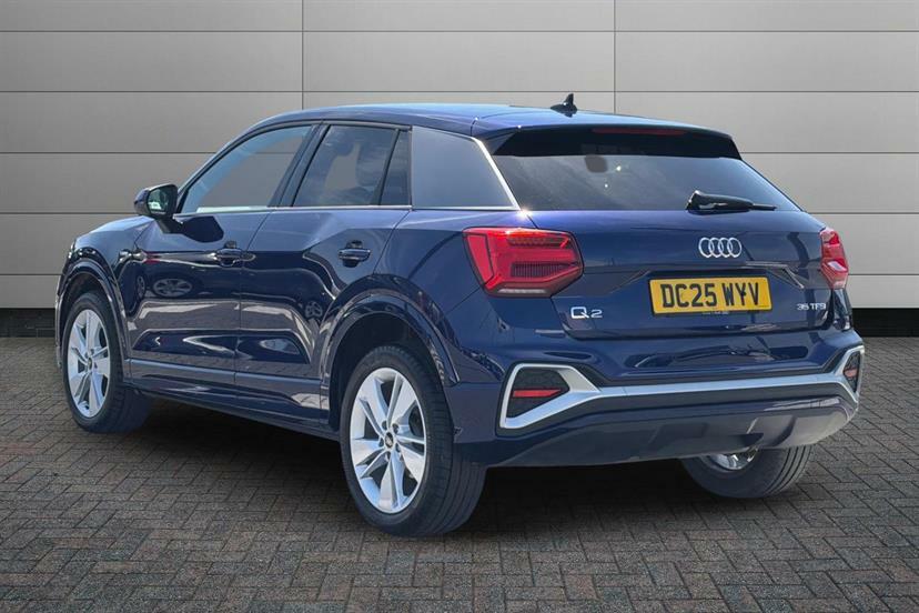 Audi Q2 35 Tfsi S Line S Tronic DC25WYV Blue #3