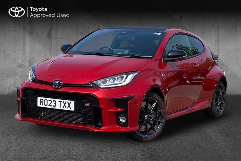 Toyota Yaris 1.6 Awd Circuit Pack Red #3