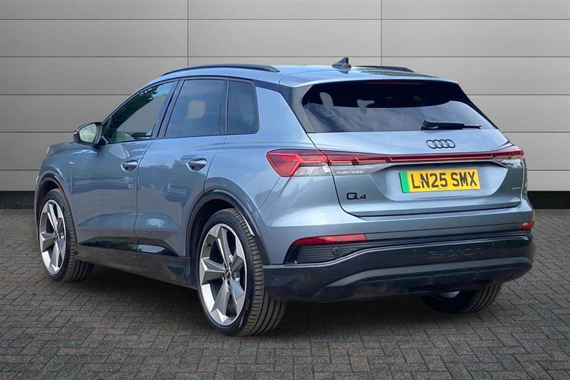Audi Q4 E Tron 210Kw 45 Qtro 82Kwh Black Ed Tech Pack LN25SMX Blue #3