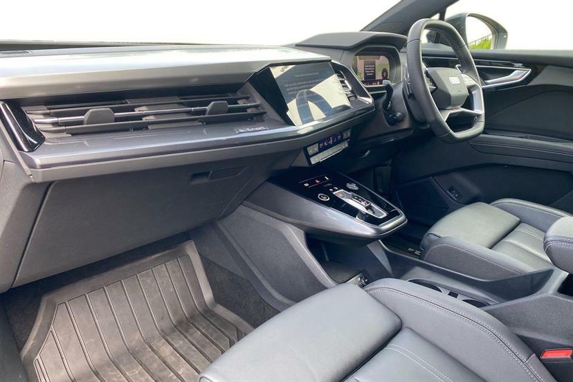 Audi Q4 E Tron 210Kw 45 Qtro 82Kwh Black Ed Tech Pack LN25SMX Blue #2