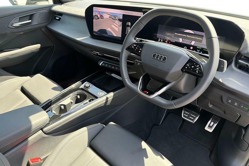 Audi Q3 1.5 E-hybrid Launch Edition S Tronic Grey #6