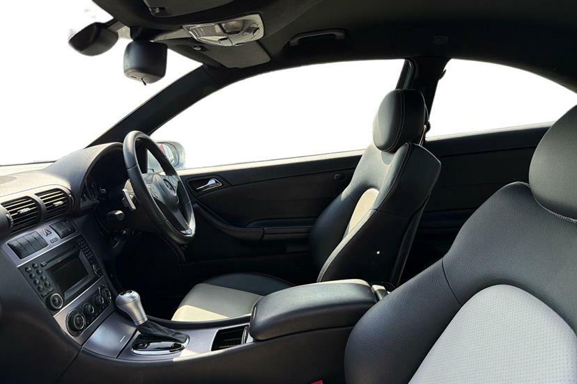 Mercedes-Benz CLC Class 220 Cdi Sport Silver #2