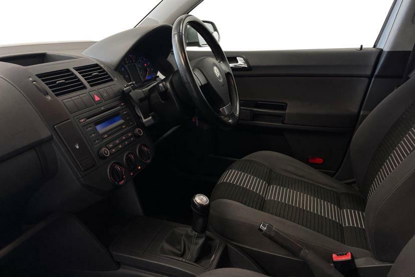 Volkswagen Polo 1.4 Match 80 MW08LGK Silver #2