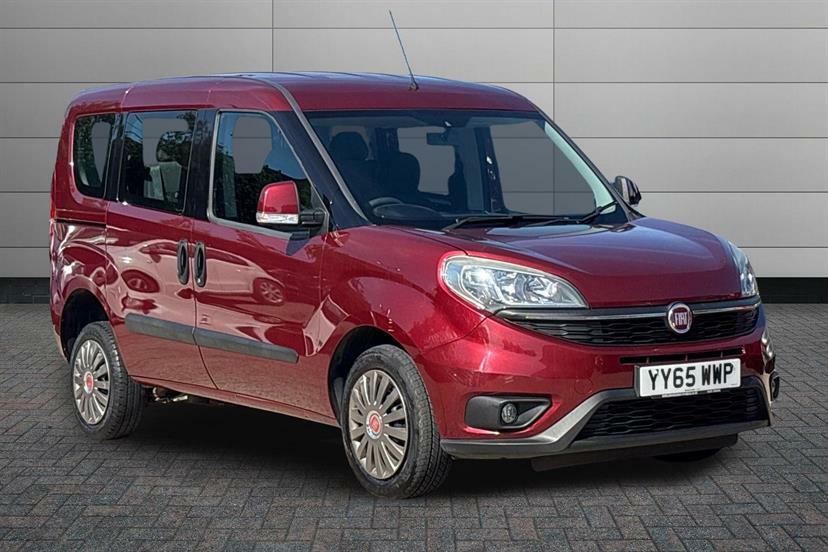 Fiat Doblo 1.4 16V Easy Red