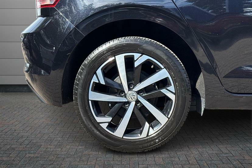 Volkswagen Polo 1.0 Tsi 95 Beats YC18KAN Black #5